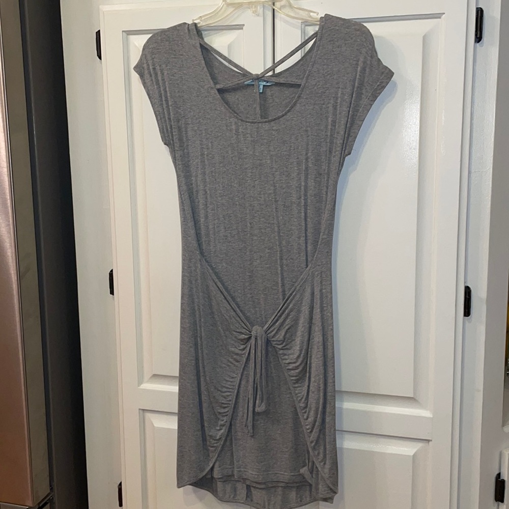 Small Grey tie front dress.